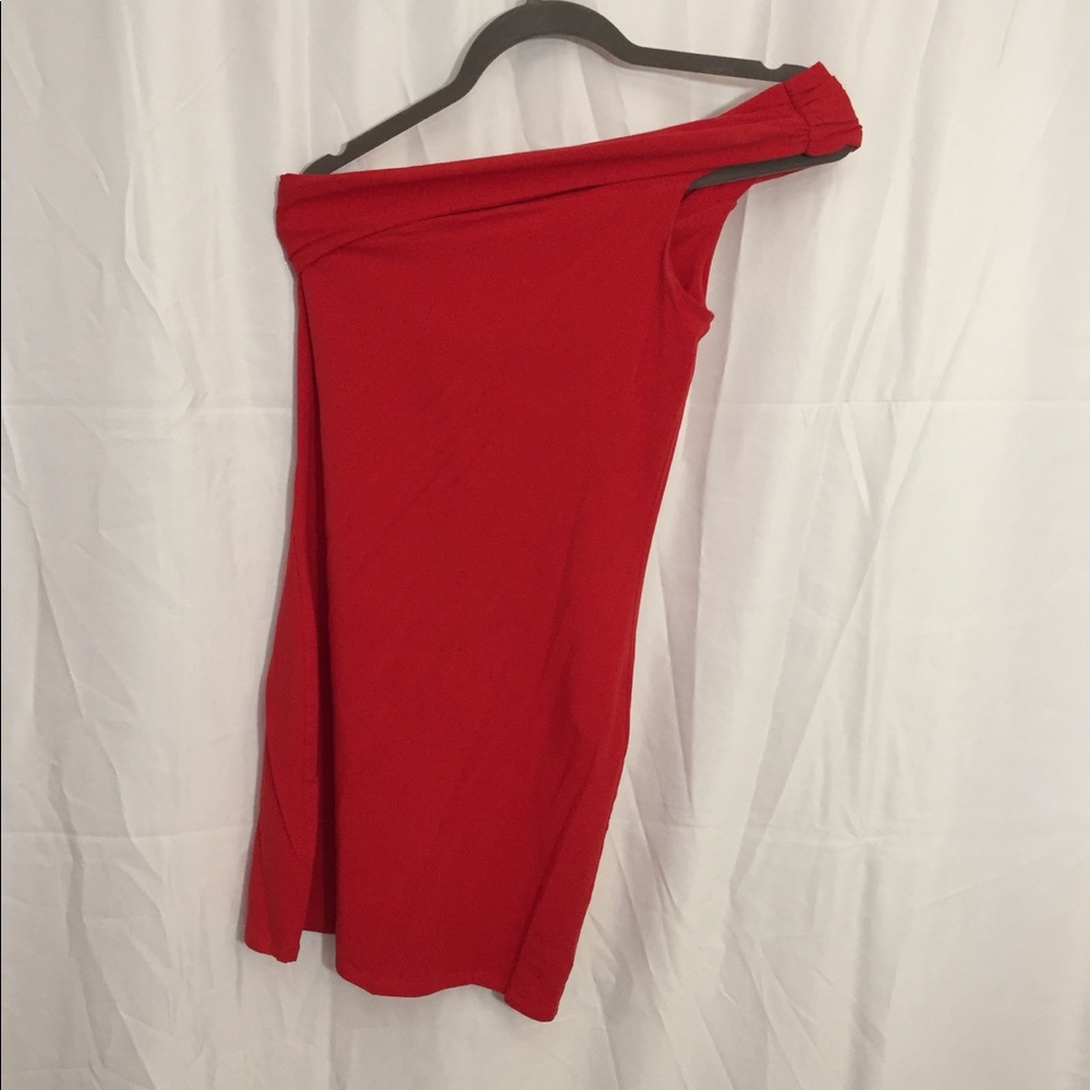 Fitted One Shoulder Red Dress